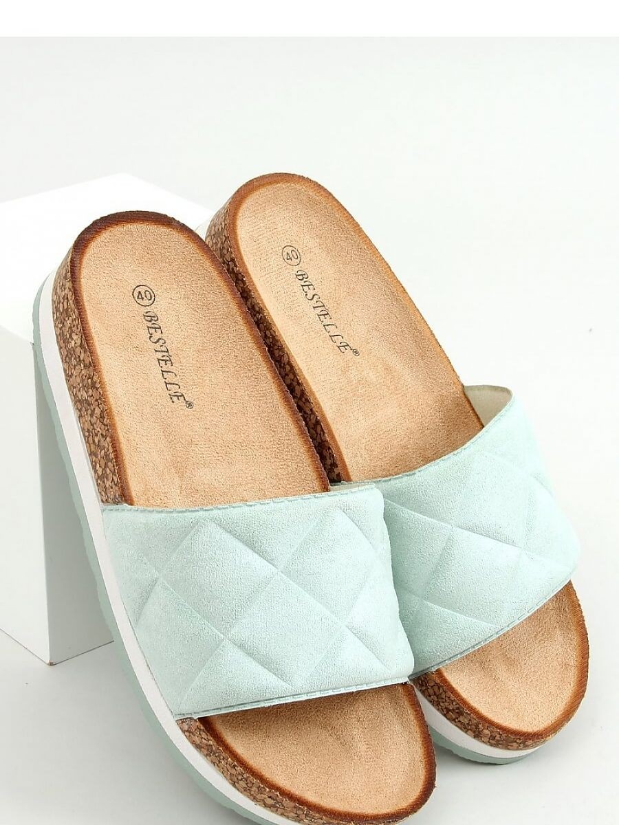 Clacquettes model 156069...