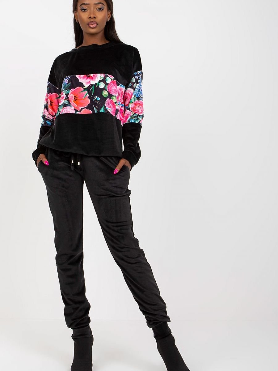 L`ensemble model 169457 Rue...