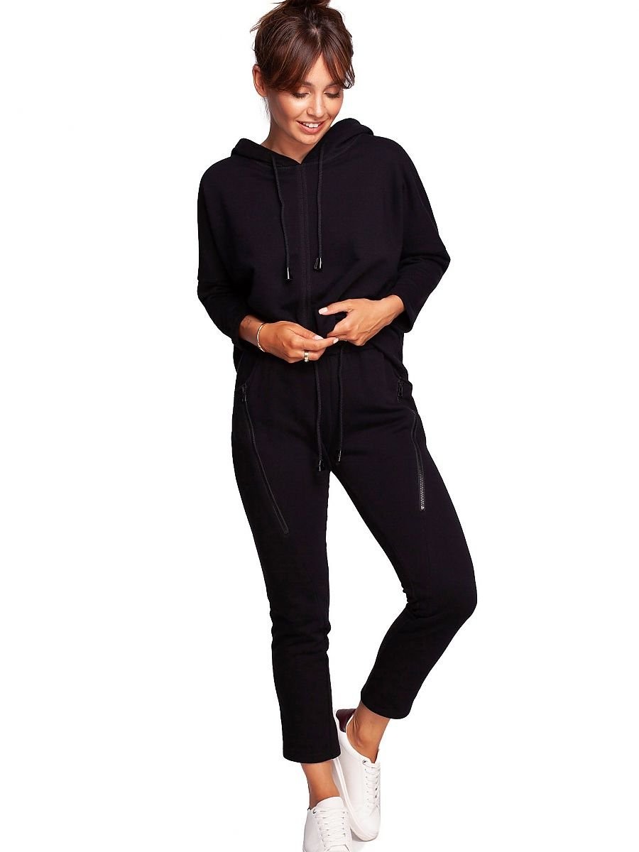 Pantalon survêtement model...