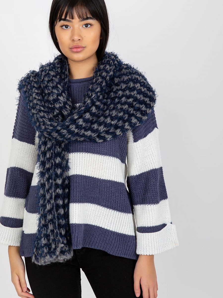 Châle model 174876 AT