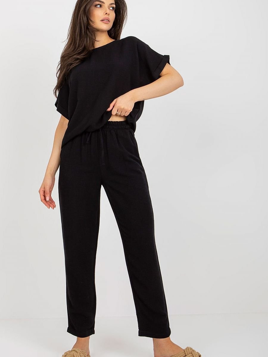 L`ensemble model 179029 Rue...