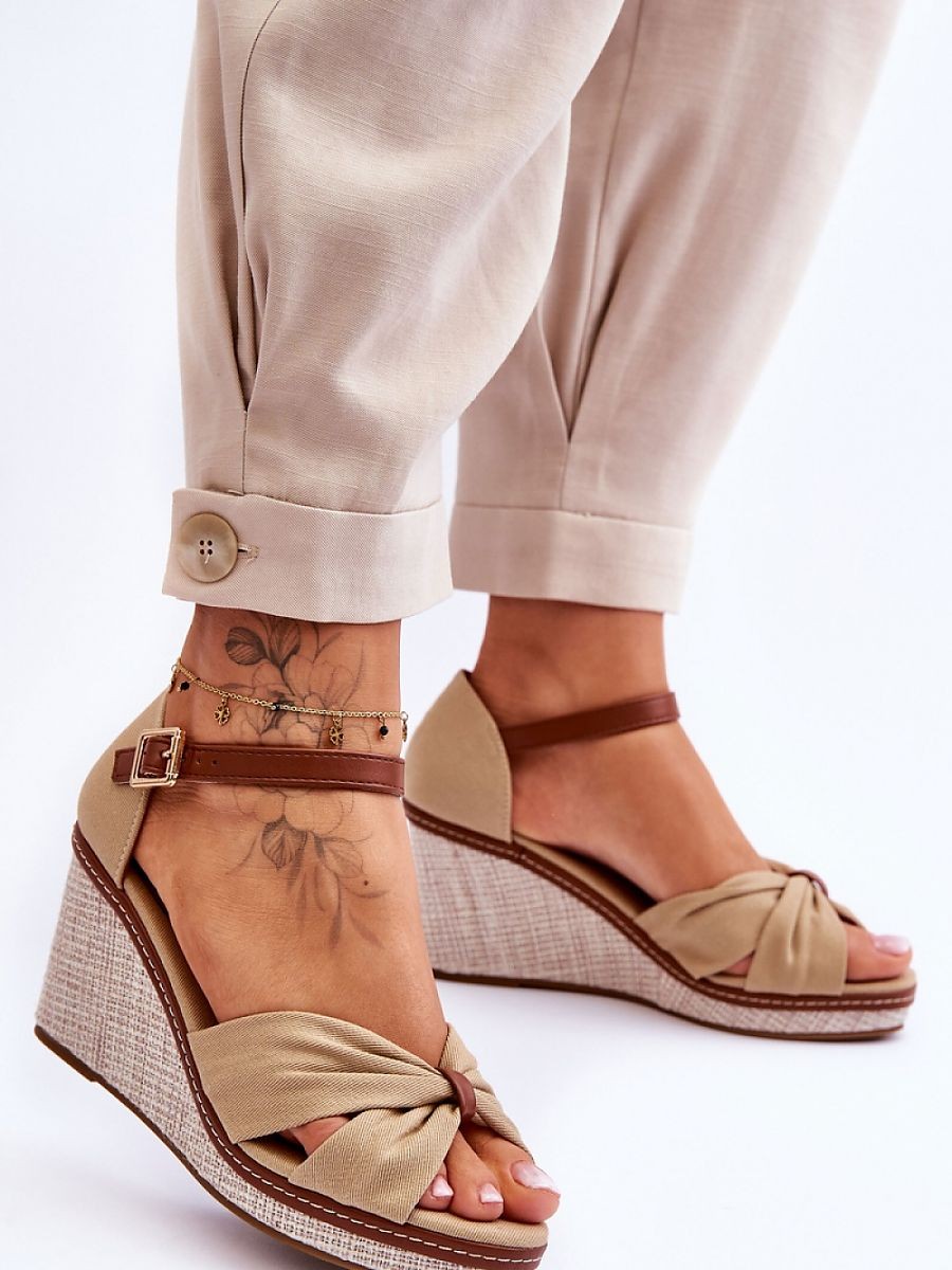 Cothurnes model 179861 Step...