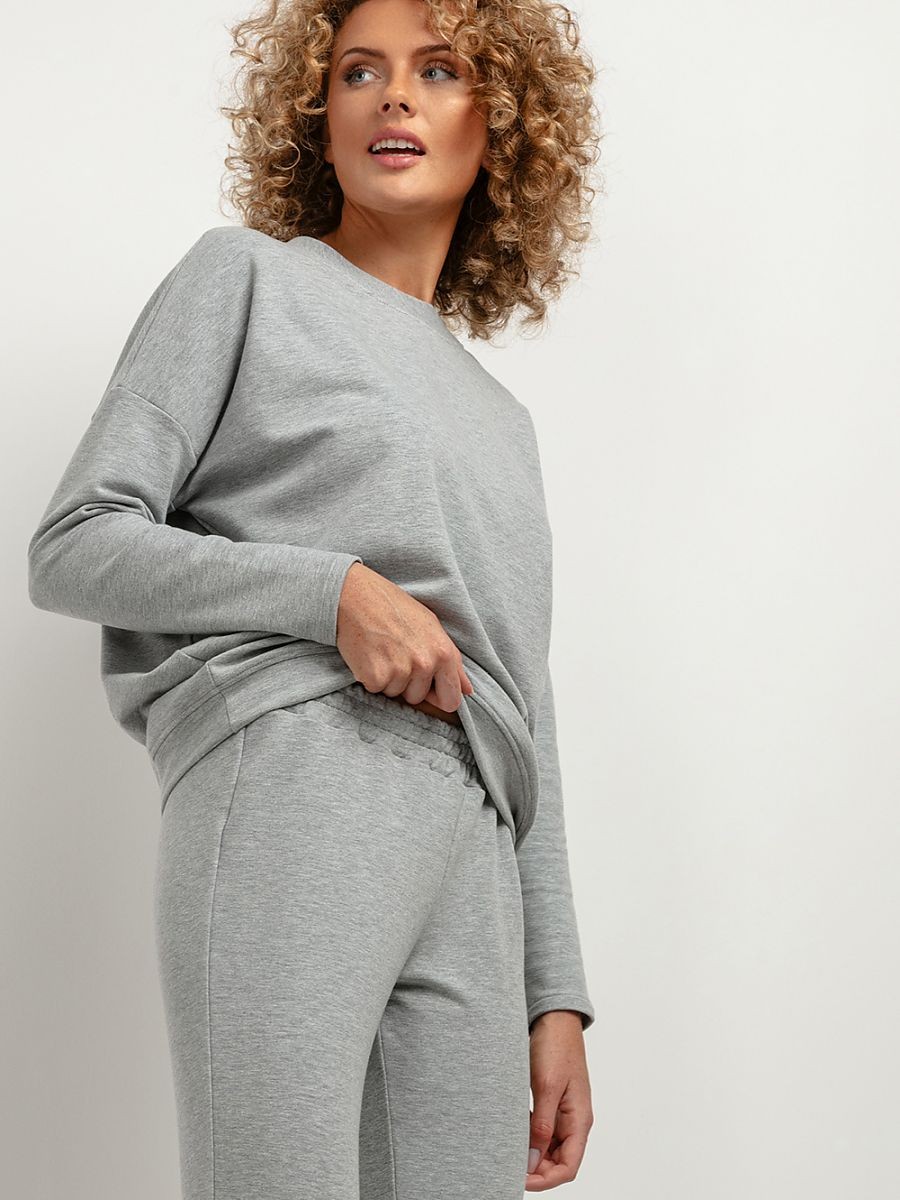 Sweatshirt model 183221...