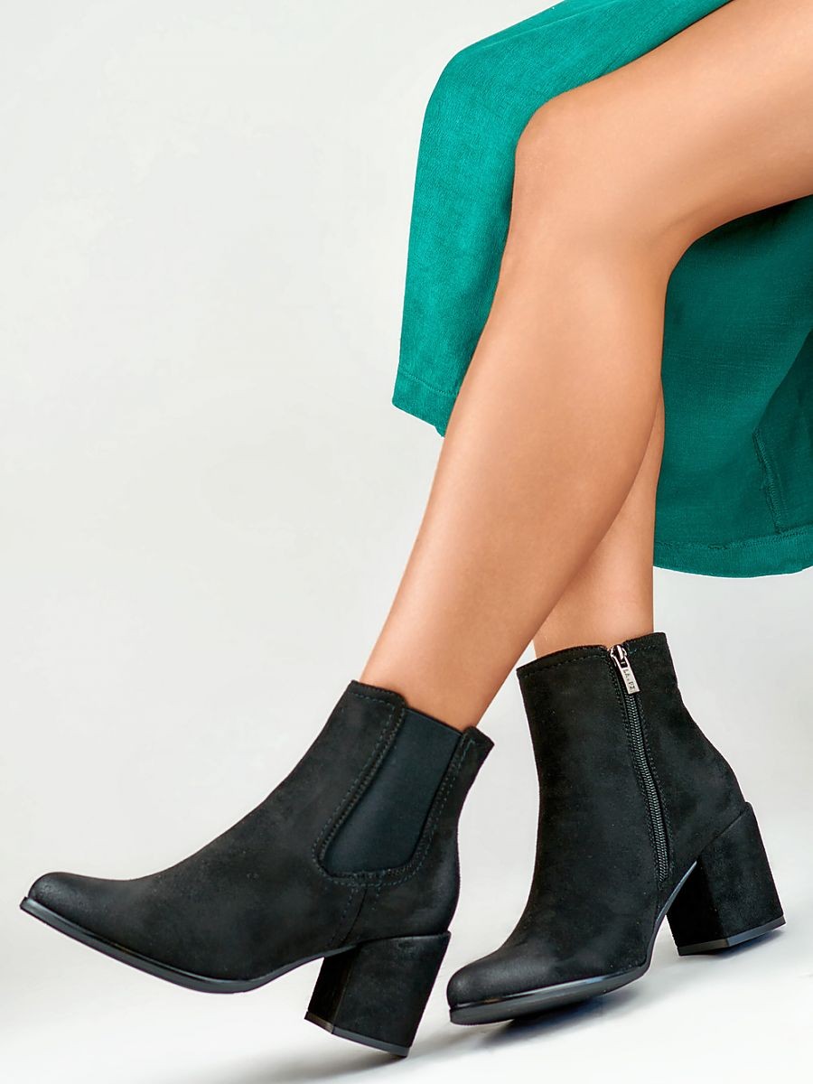 Bottes à talons model...