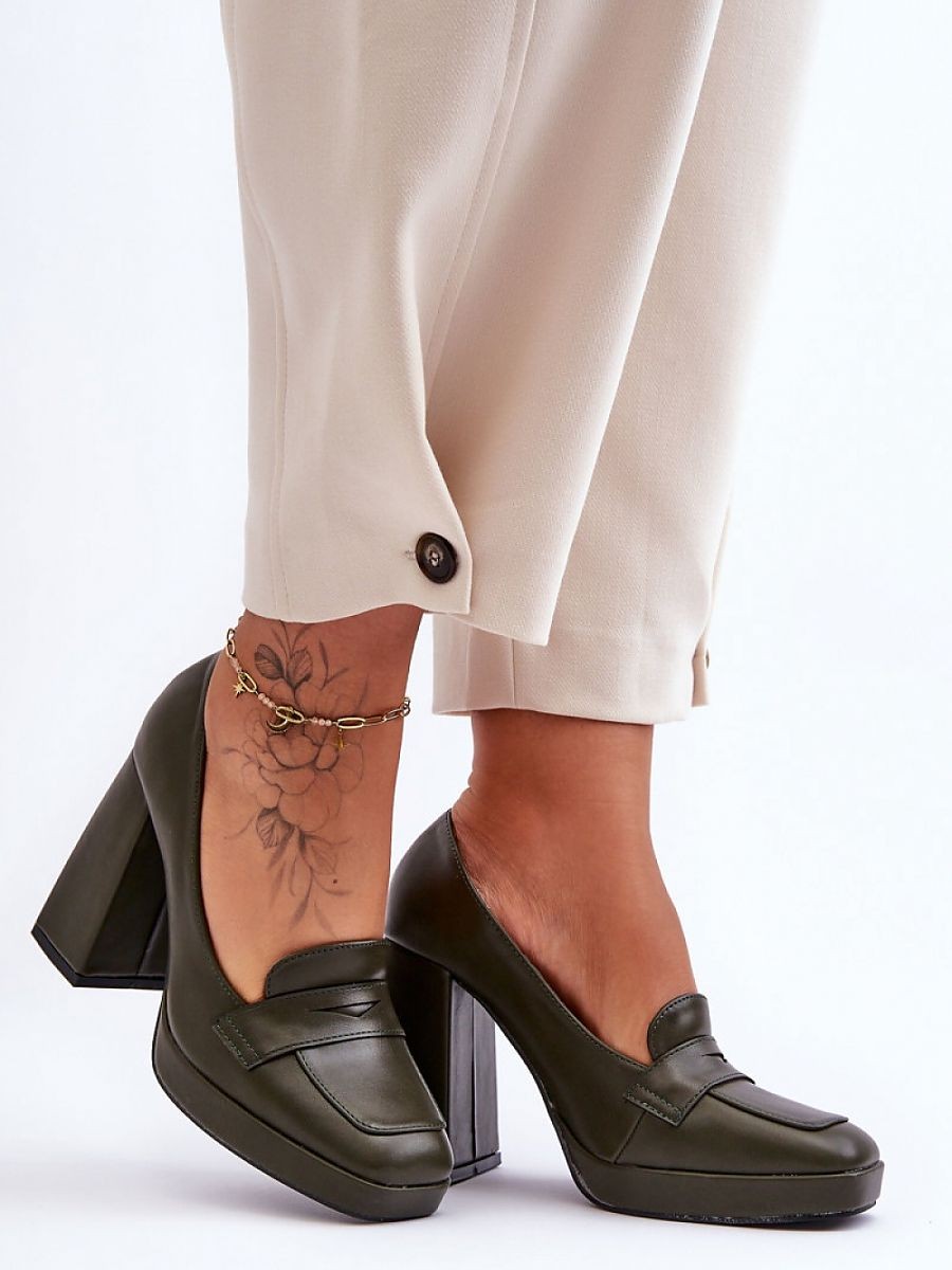 Escarpins à talons model...