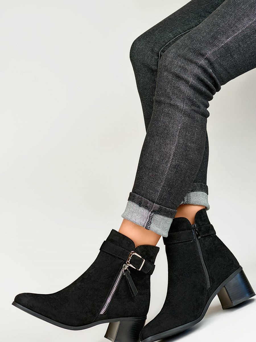 Bottes à talons model...