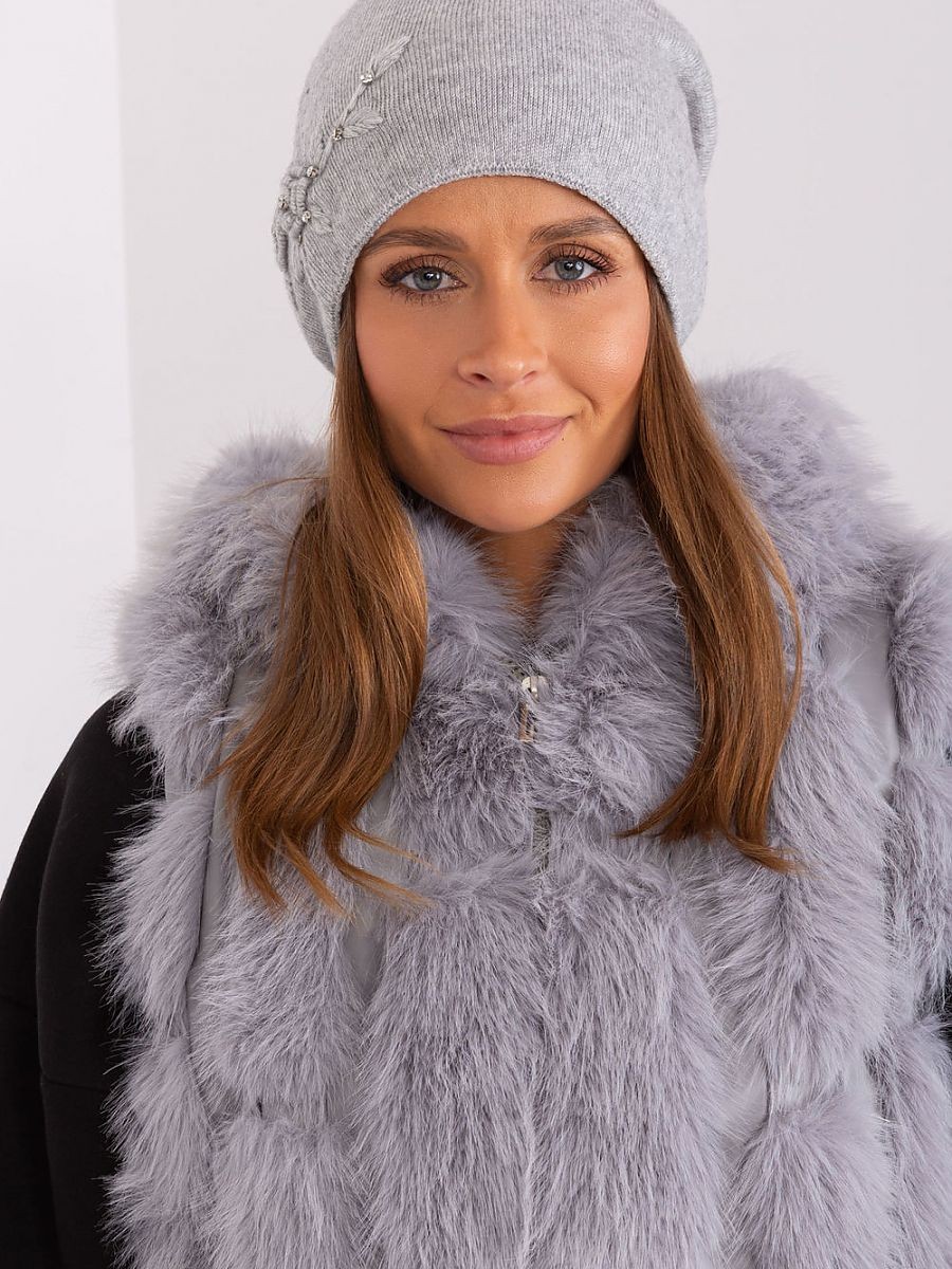 Bonnet model 187551 AT