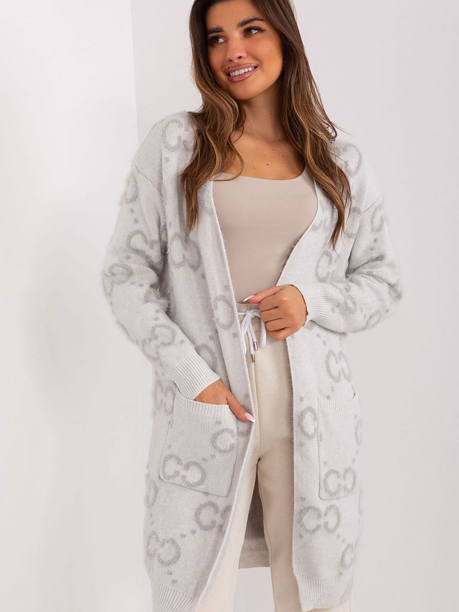 Cardigan model 187555 AT