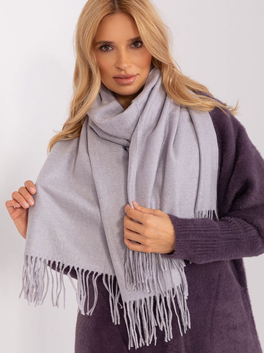 Châle model 187617 AT