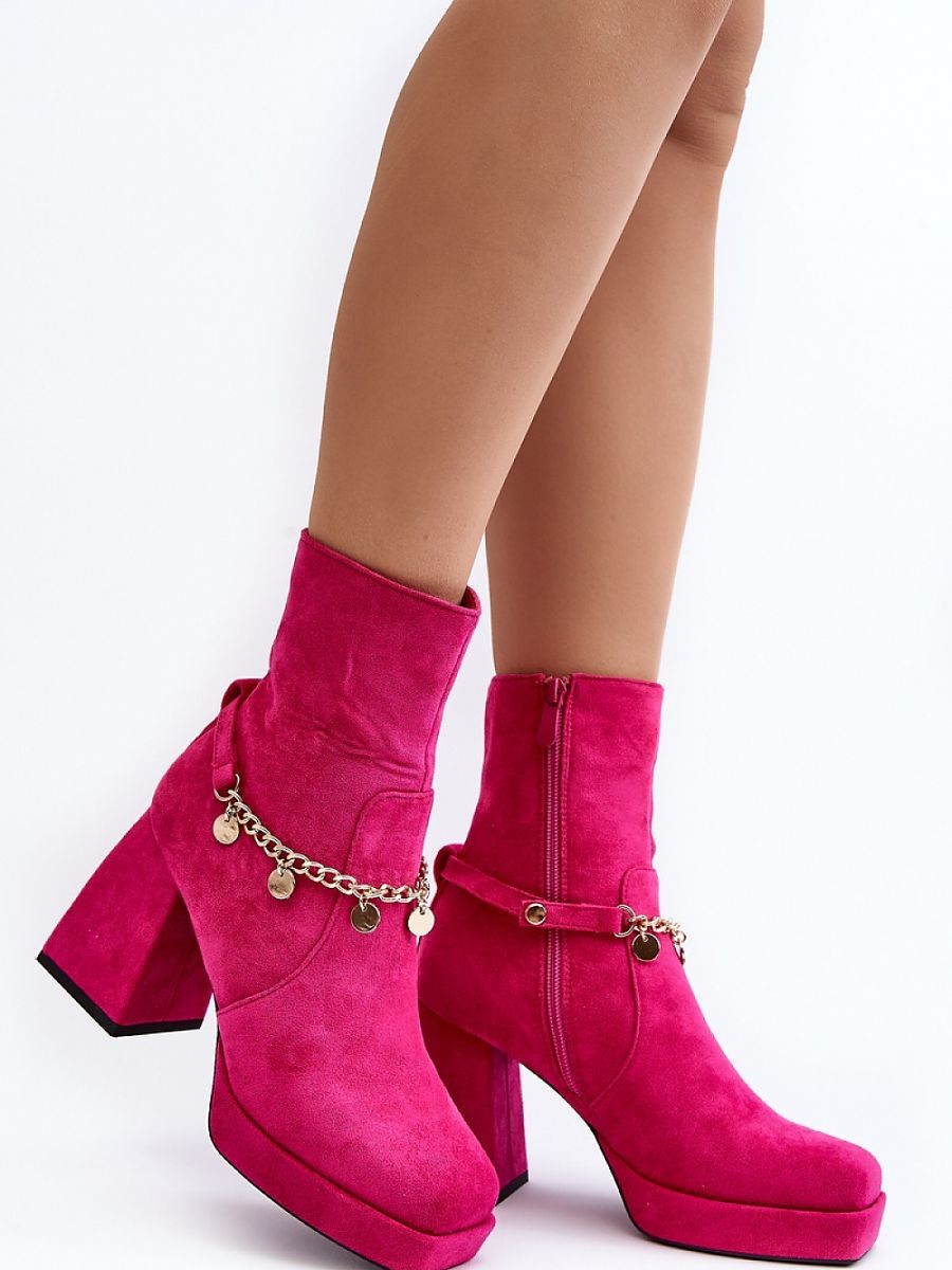 Bottes à talons model...