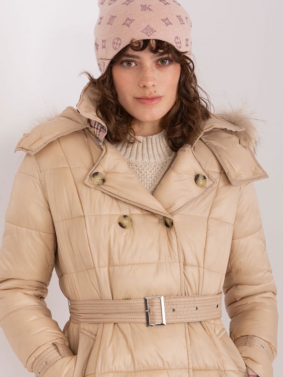 Bonnet model 189904 AT