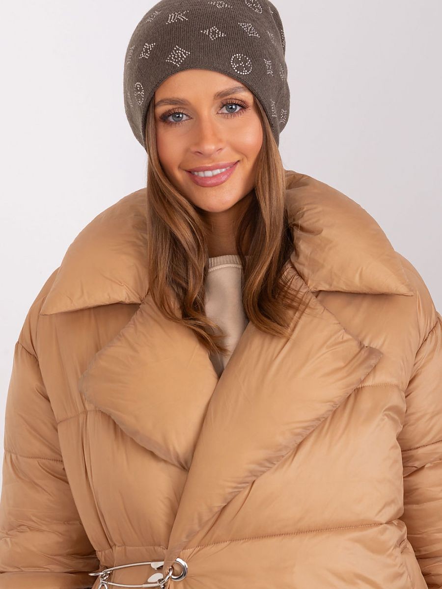 Bonnet model 189912 AT