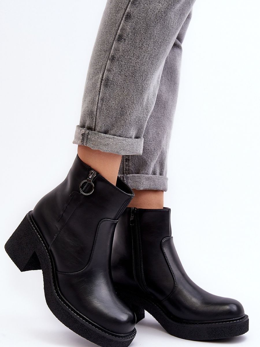 Bottes model 190206 Step in...