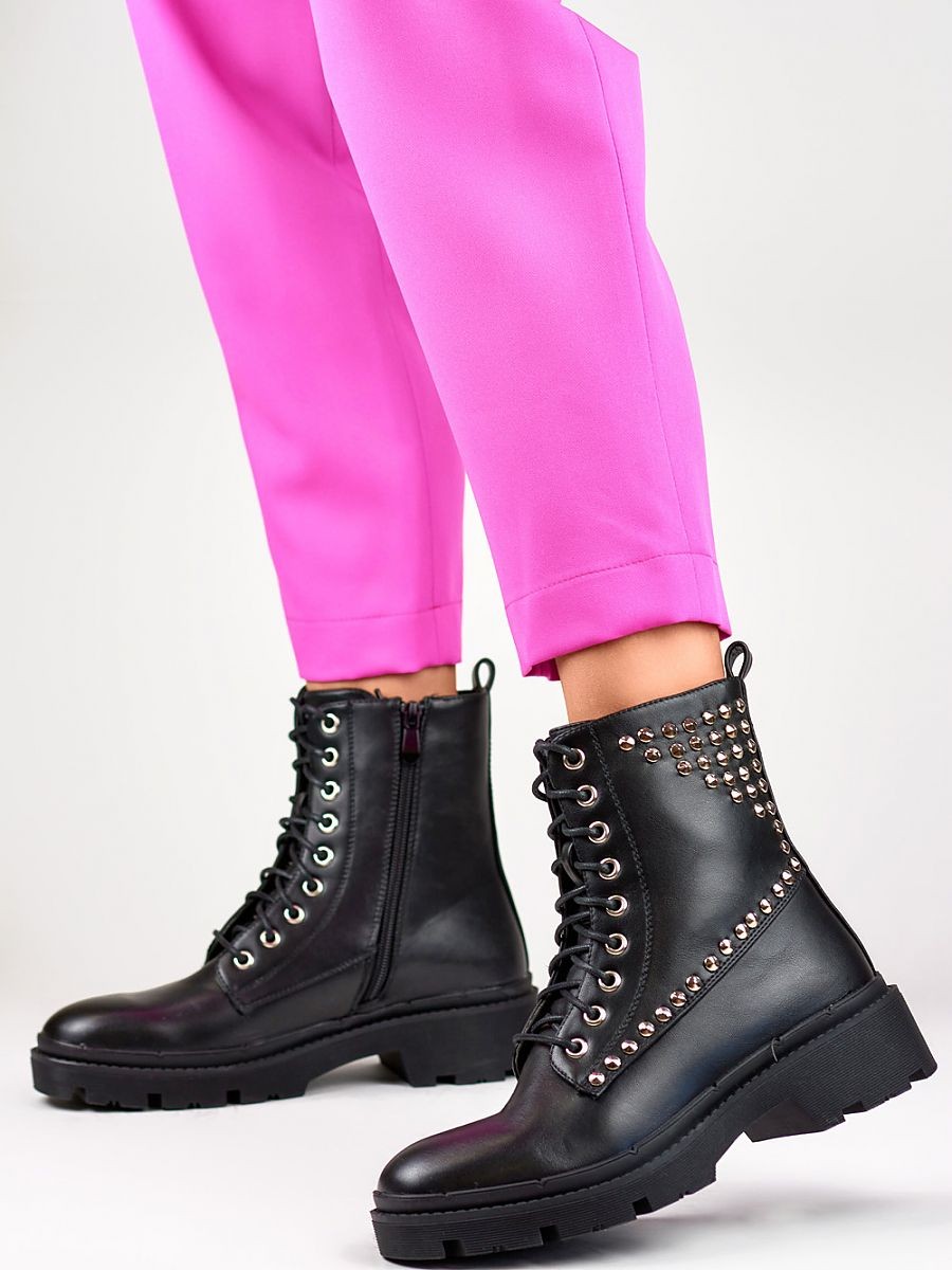 Bootie model 190679 PRIMO