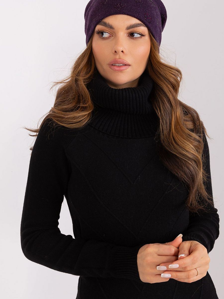 Bonnet model 191106 AT