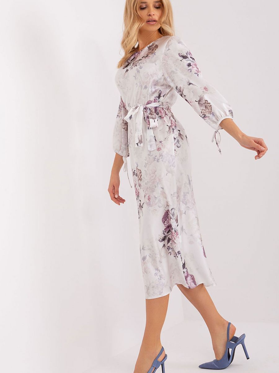 Robe de jour model 191577...