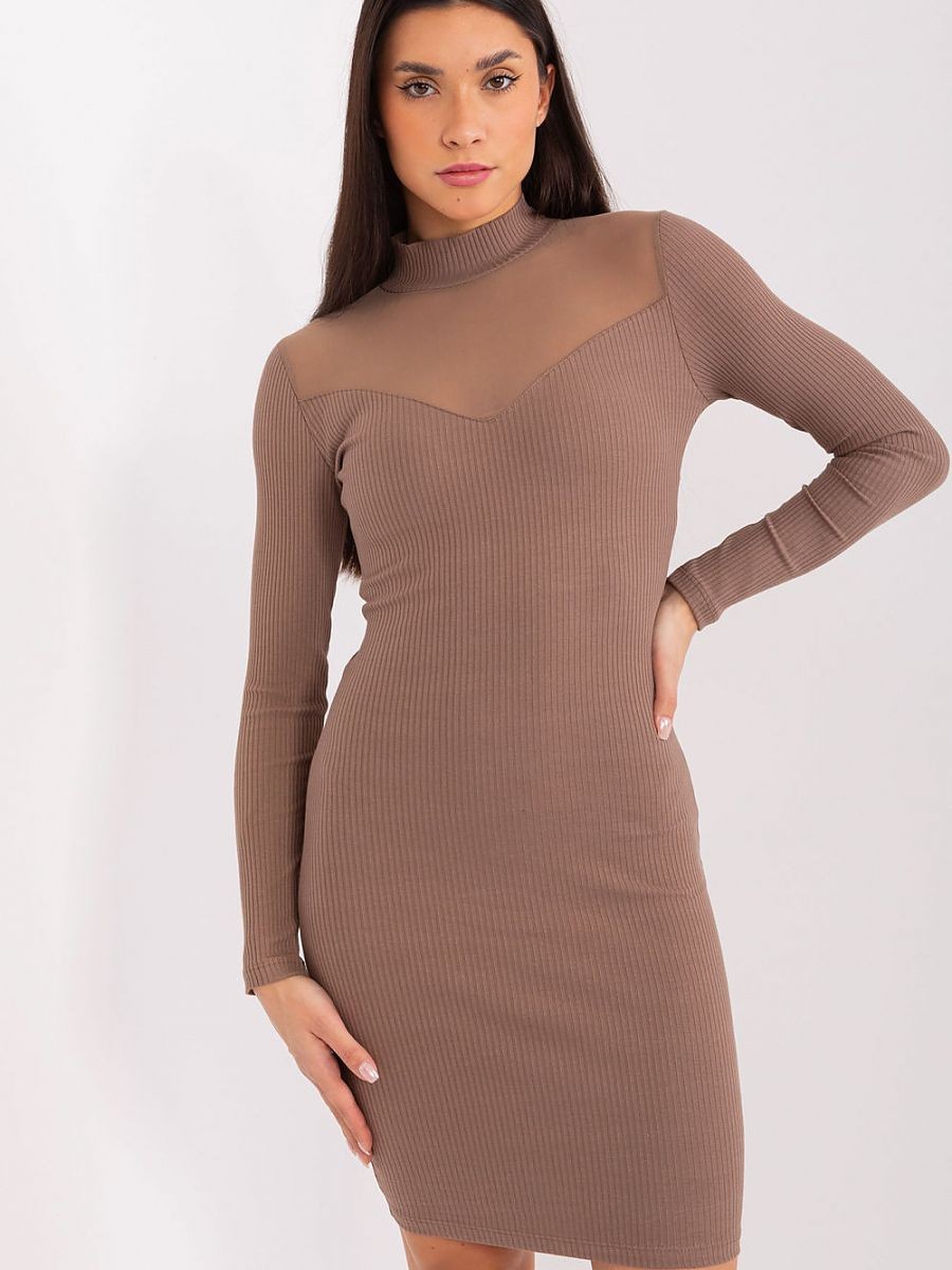 Robe de soirée model 191832...