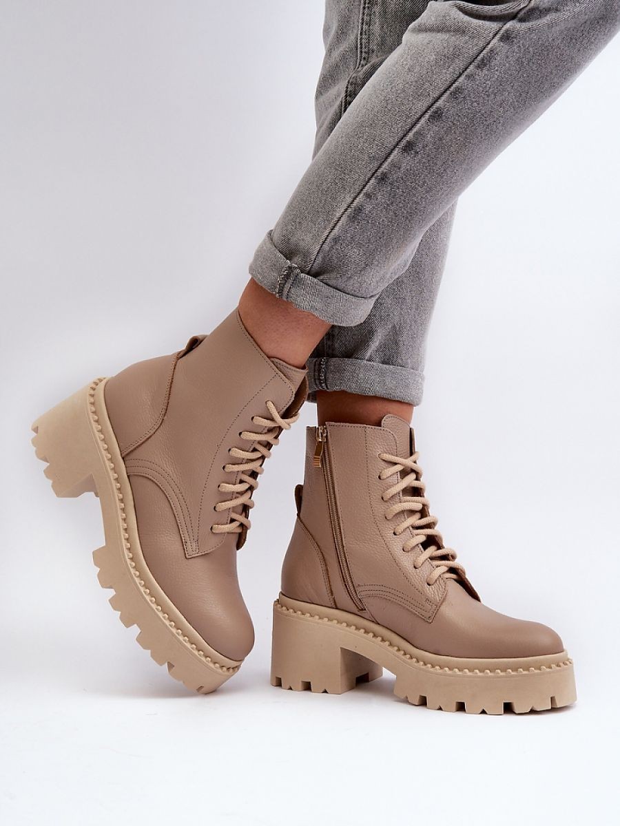 Bootie model 191860 Step in...