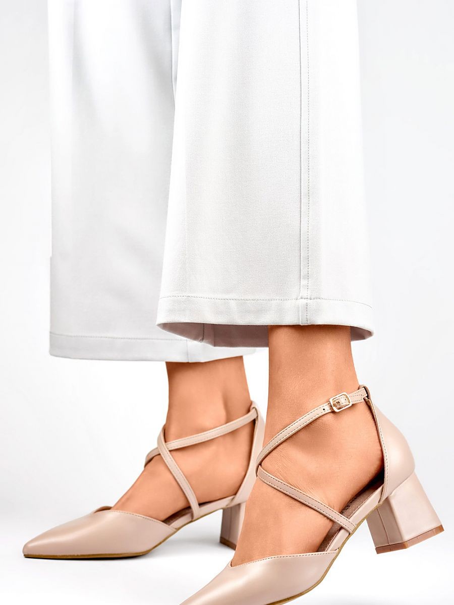 Escarpins talon large model...