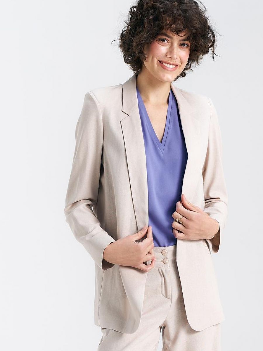 Vest model 195467 Nife