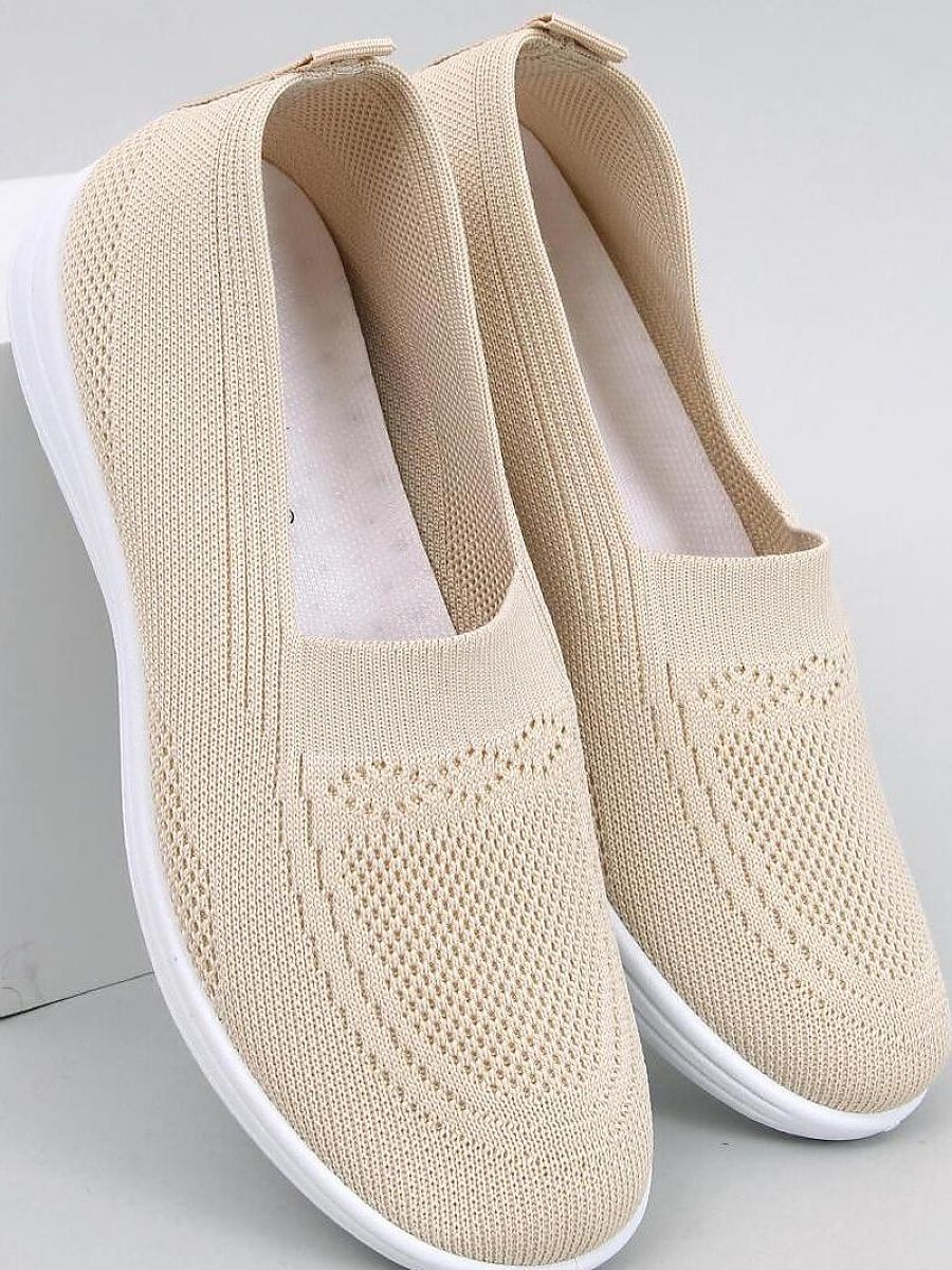 Slip-on model 195522 Inello