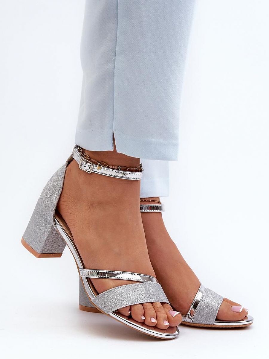 Sandales à talons model...