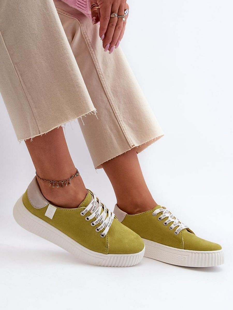 Baskets model 196700 Step...