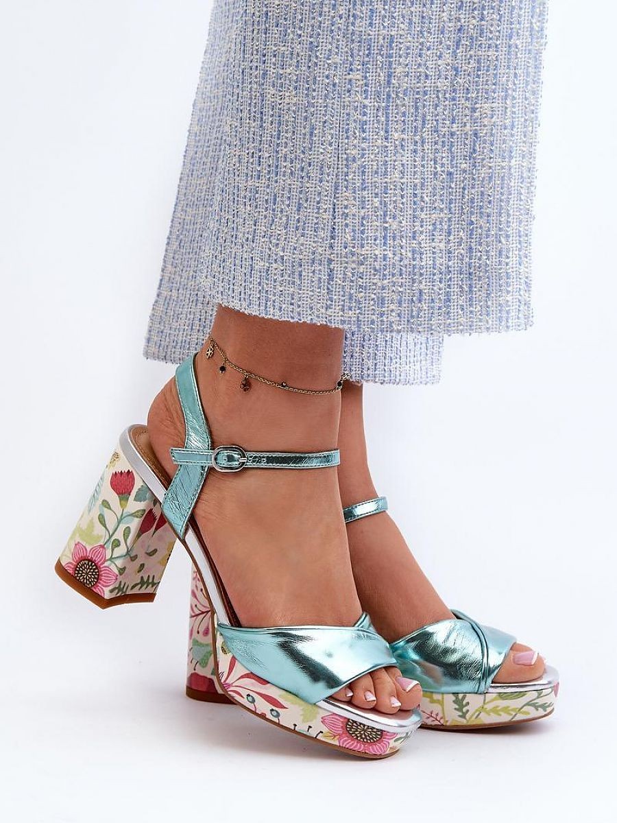 Sandales à talons model...