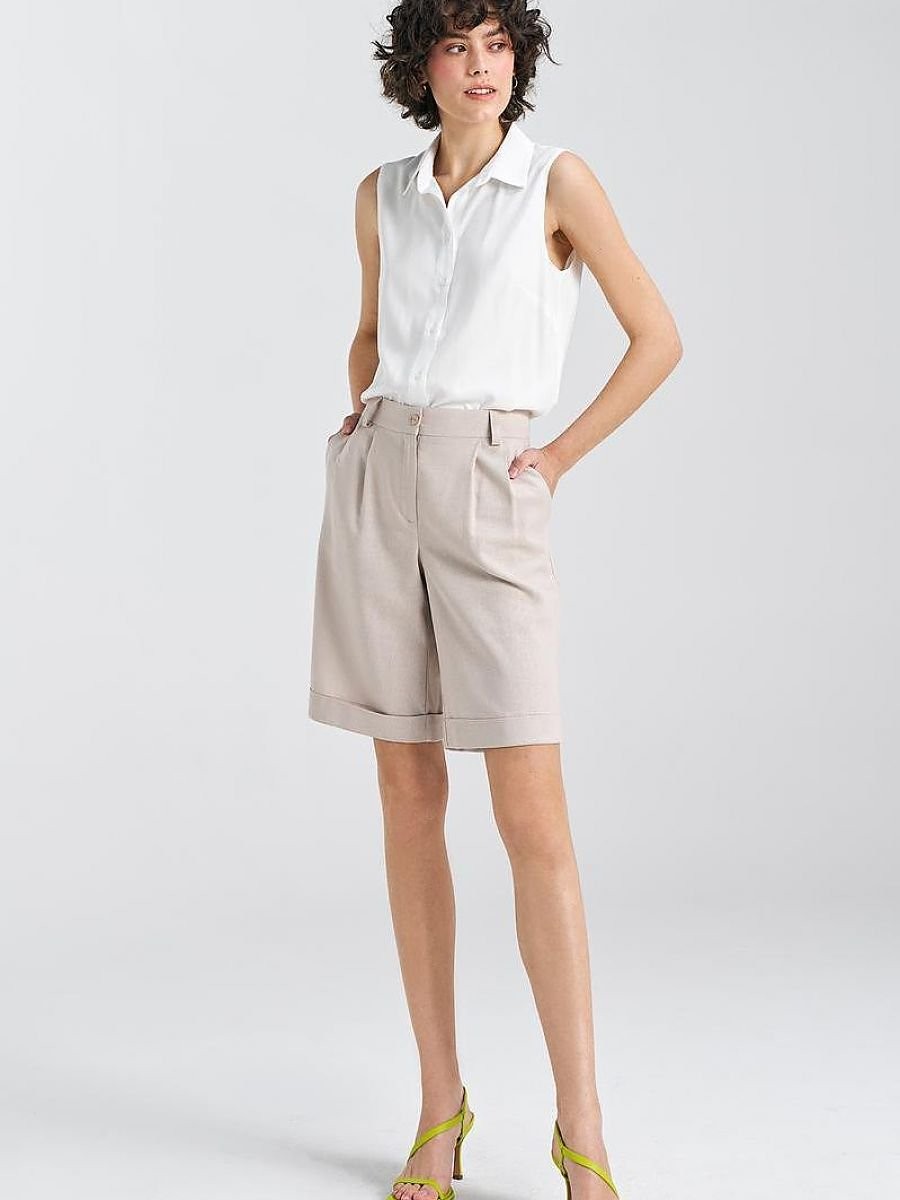 Shorts model 196993 Nife