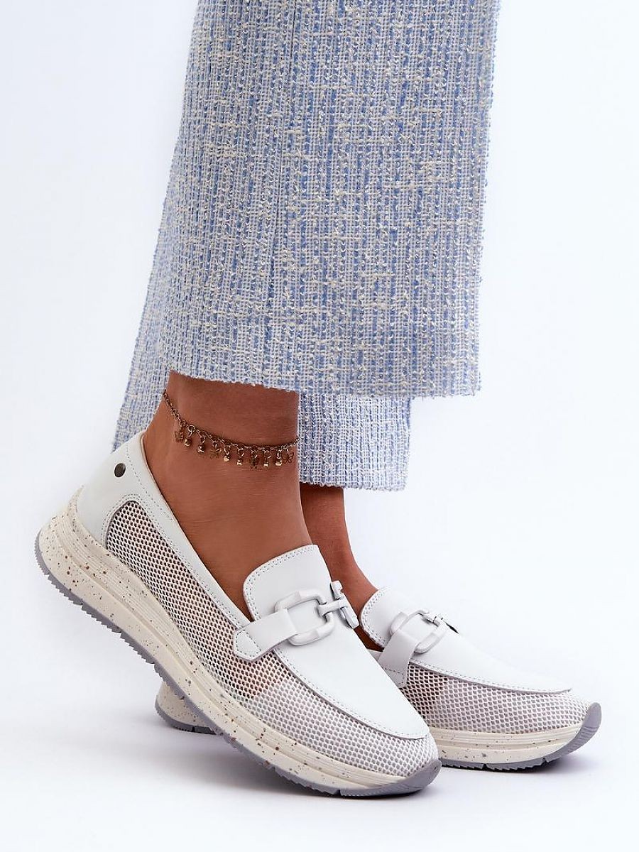 Moccasins model 197148 Step...