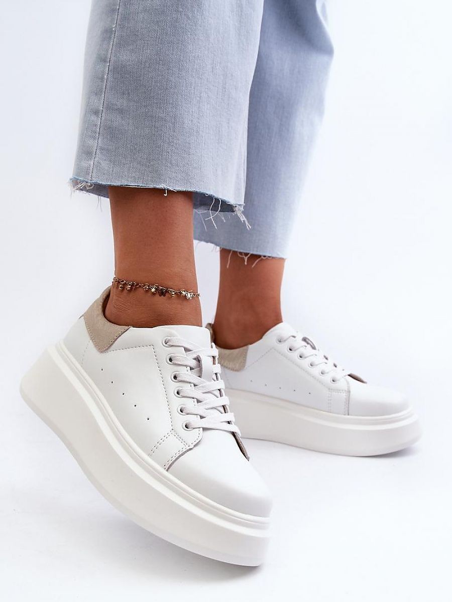 Chaussures de sport model...
