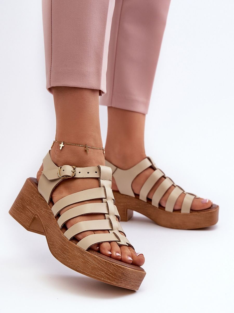 Sandales à talons model...