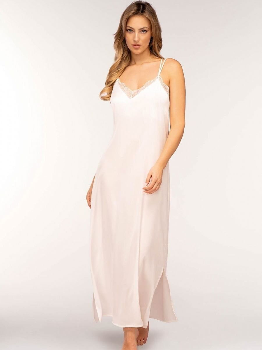 Chemise de nuit model...