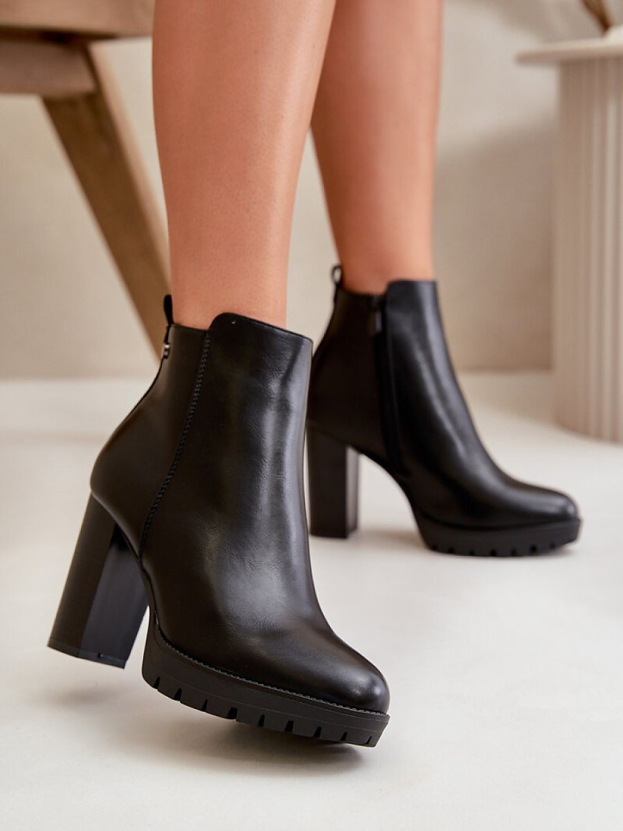 Bottes à talons model...