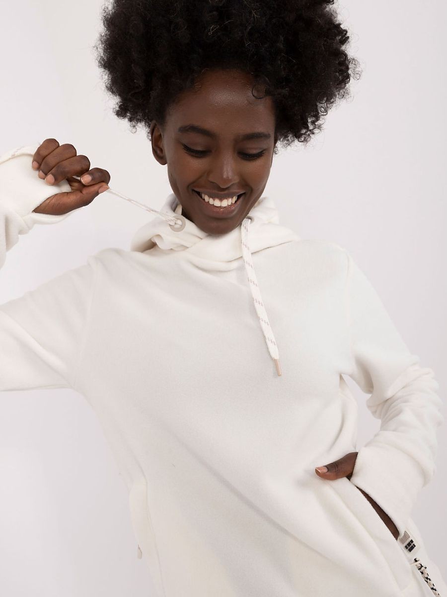 Sweatshirt model 199206...