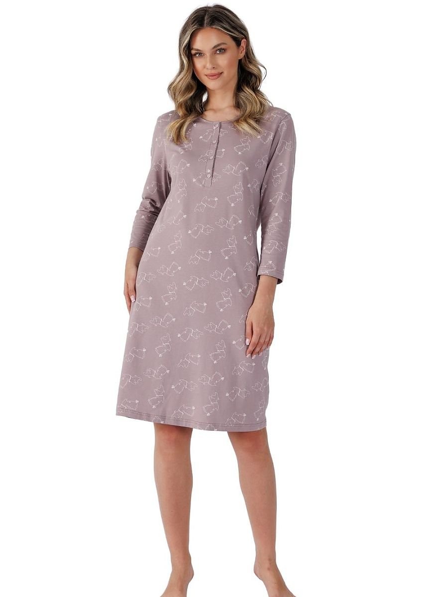 Chemise de nuit model...