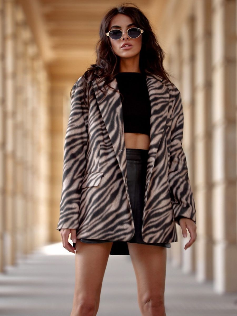 Vest model 200172 Roco Fashion