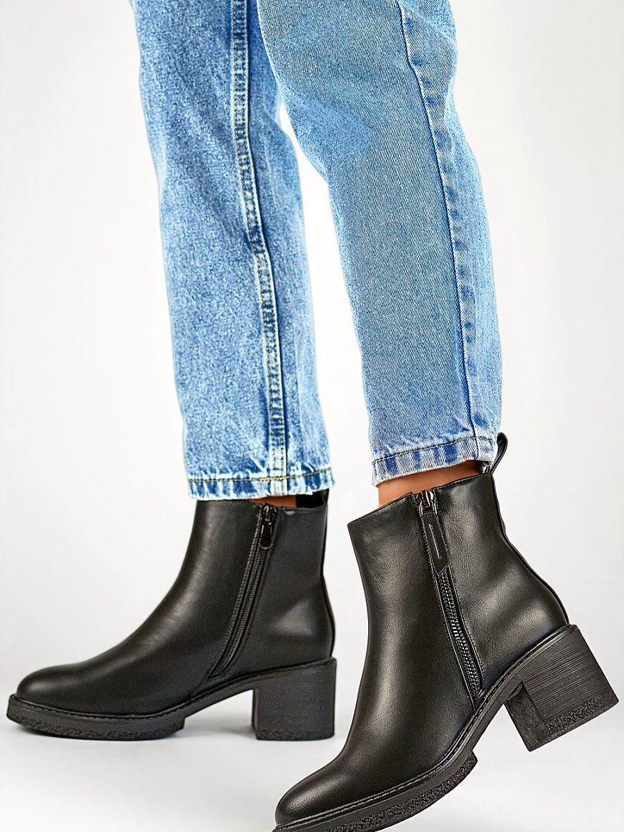 Bottes à talons model...