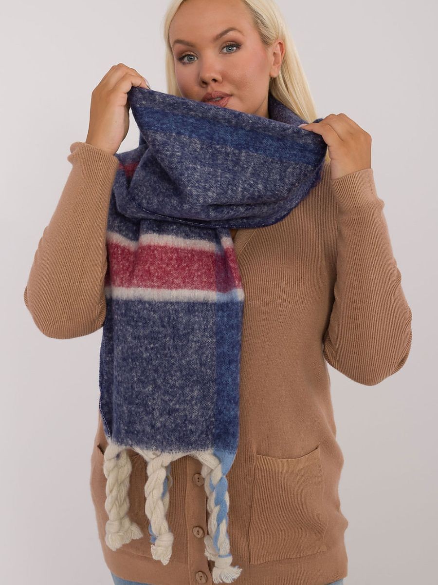 Châle model 200289 AT