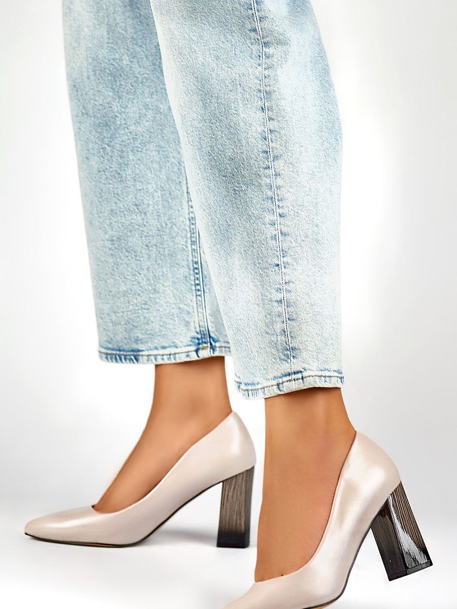 Escarpins talon large model...