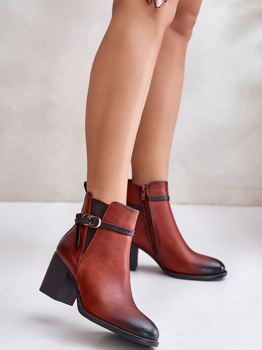 Bottes à talons model...