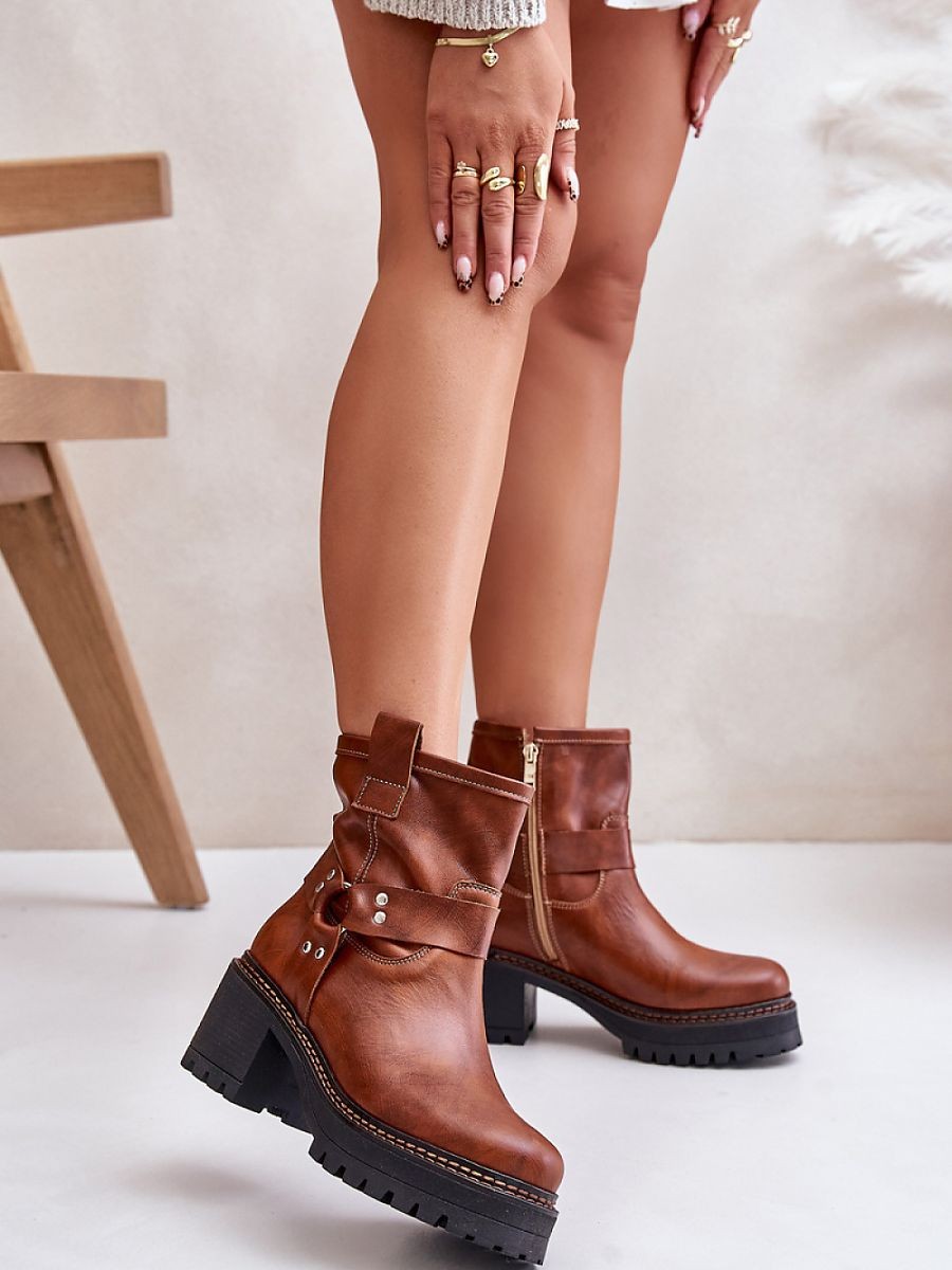 Bottes à talons model...