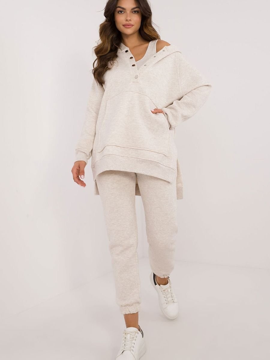 L`ensemble model 202072...