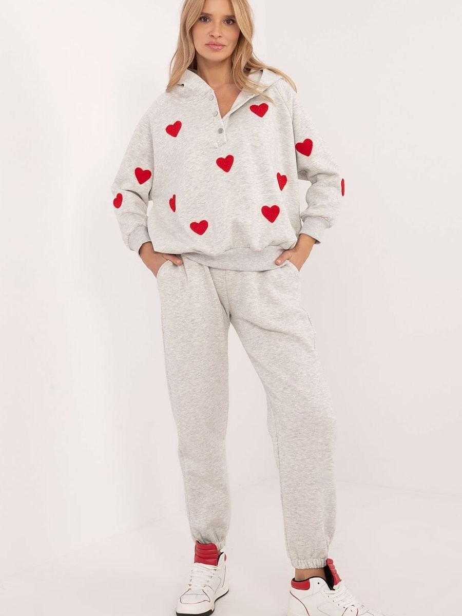 L`ensemble model 202074...