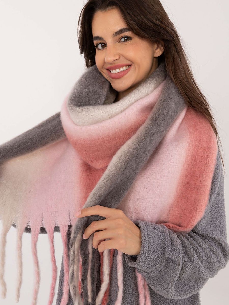 Châle model 203184 AT