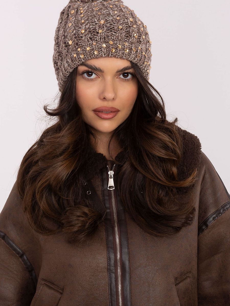 Bonnet model 203841 AT