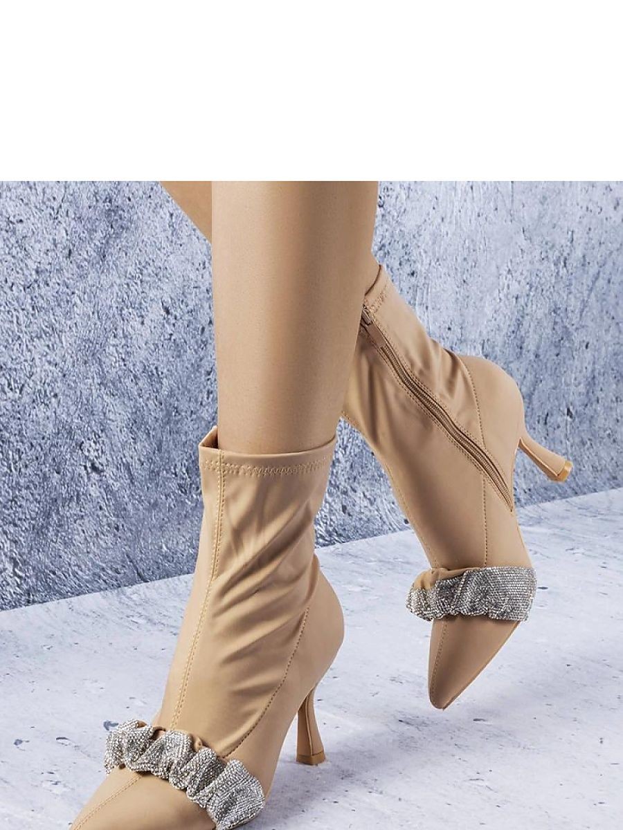 Bottes à talons model...