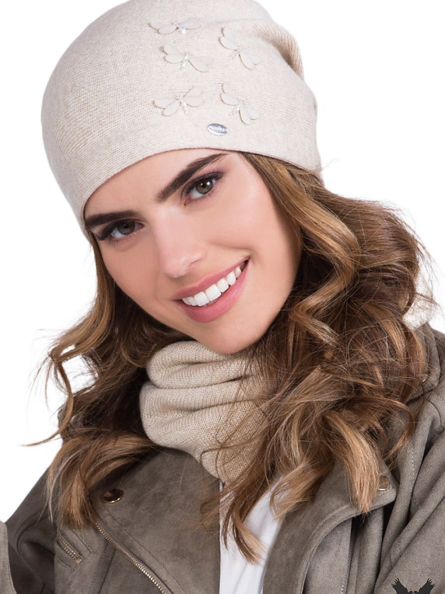 Bonnet model 205692 Kamea