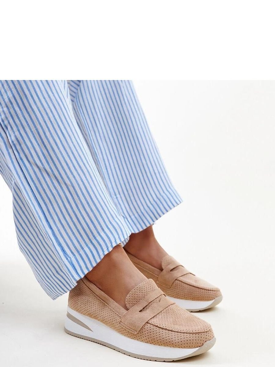 Chaussures Basses model...