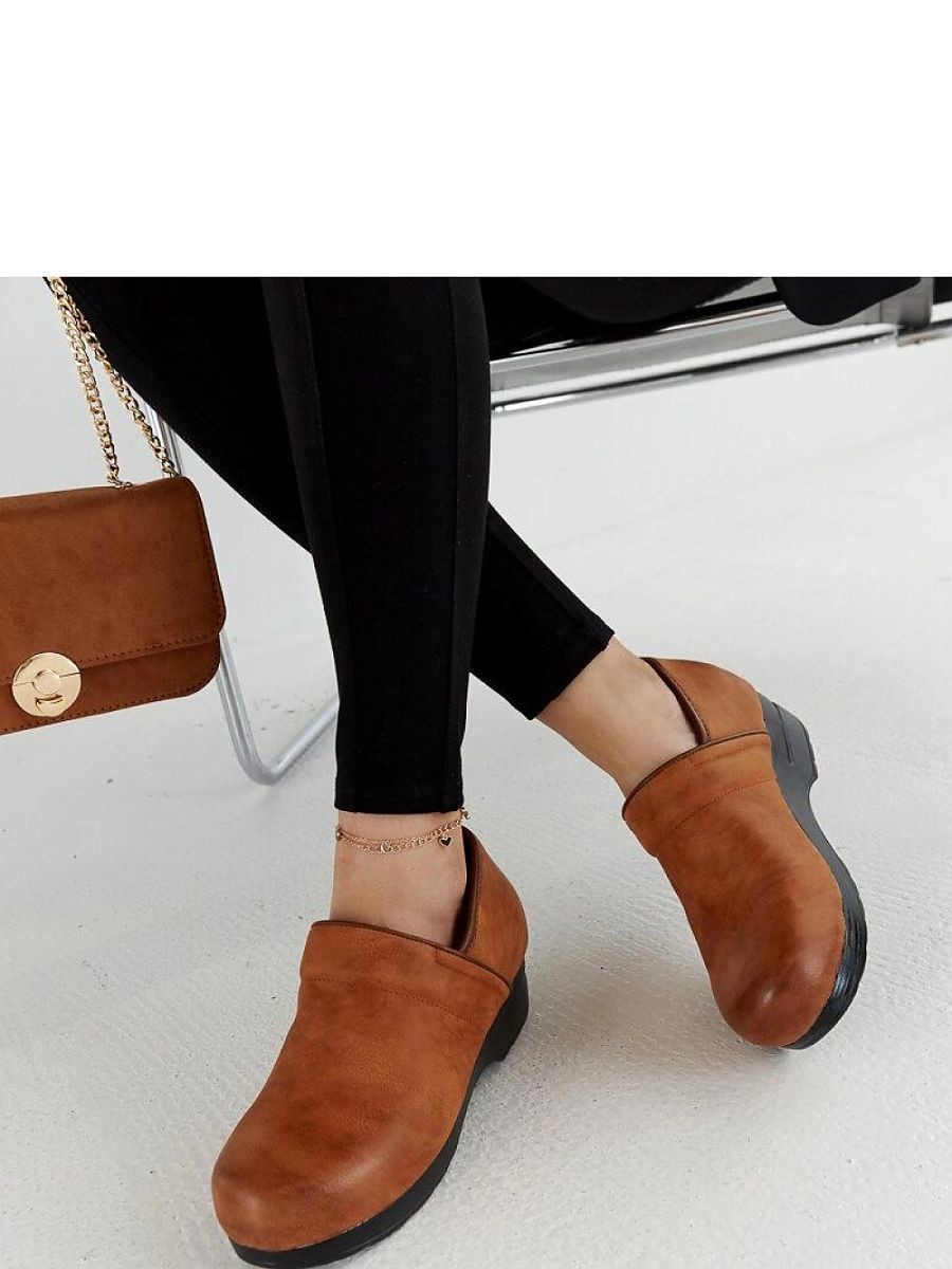 Chaussures Basses model...